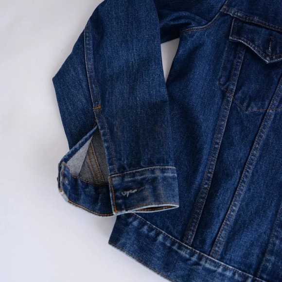 Vintage Levi's Dark Wash Denim Trucker Jean Jacket 40 - Picture 9 of 14